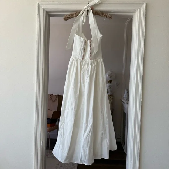 House of CB Emilia White Cotton Halter Neck Midi Dress - Picture 6 of 7